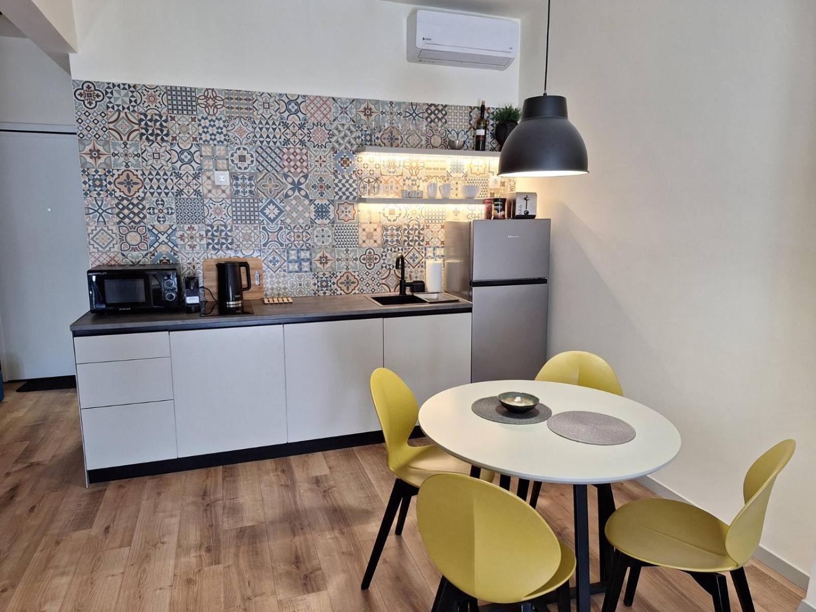 C.15 Vardan'S Apartment Thessaloníki Eksteriør billede